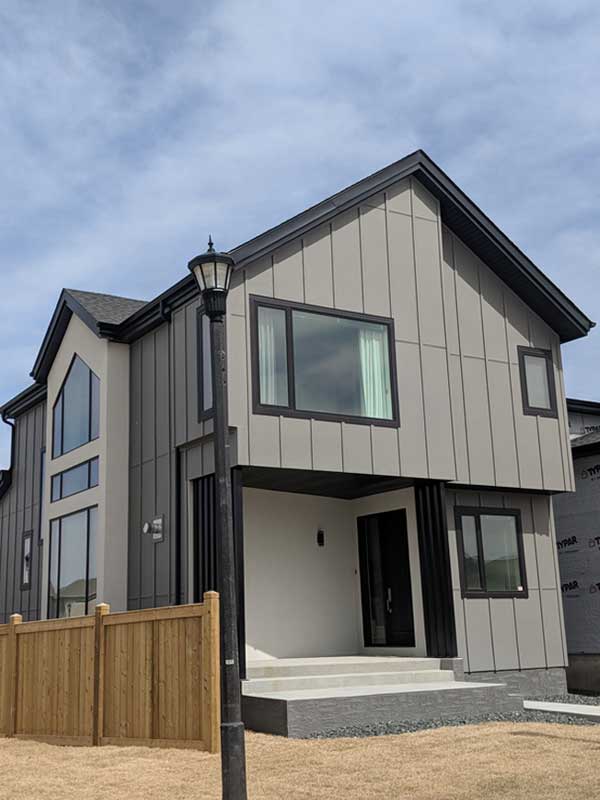 siding and exteriors contractor in winnipeg